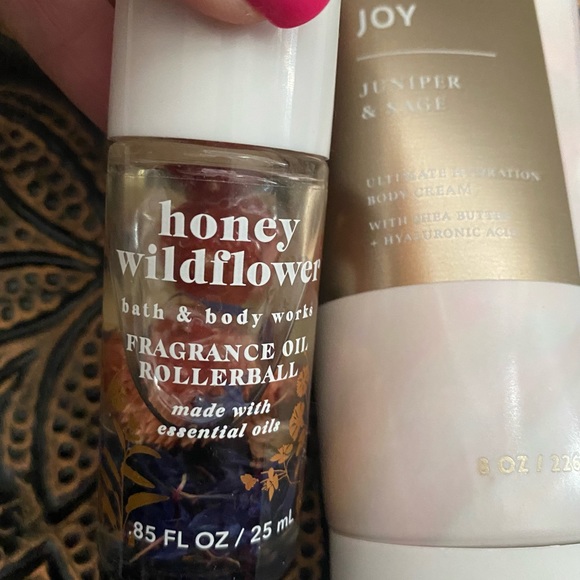 Bath and bodywork’s- aroma body cream & fragrance rollerball - Picture 5 of 8